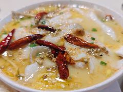 -渔语鱼酸菜鱼新川菜(来福士店)