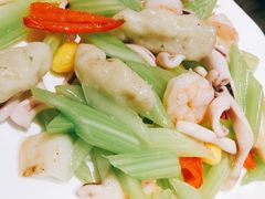 -高第街56号餐厅(银座商城玉函店)