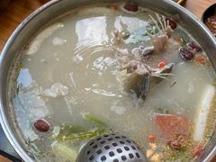 鱼火锅（高汤锅）-大理老字号·舟渔的鱼野生菌海景餐厅(双廊店)