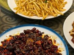 -辣椒炒肉家常菜馆(寒亭店)
