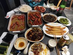 -聚汇三少·龙虾·中餐厅(莫邪路新天地店)