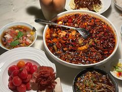 -初蓉丨遇见新川菜(亲贤街荣耀店)