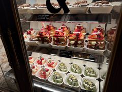 -B&C黄油与面包·THE GARDEN BAKERY概念店(世纪汇店)