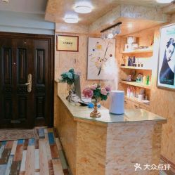 -构想时尚发型会所