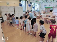 -红黄蓝幼儿园(富苑华城园)