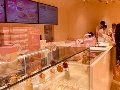-好利来(上海长宁龙之梦店)