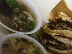 -洪峰浩老北京烧饼夹肉(角门路店)