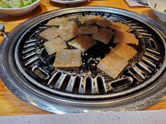 -唯成•韩国炭火烤肉 유성고기