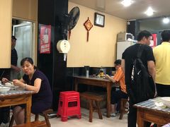 大堂-潘国仙耳光馄饨(黄家阙路店)
