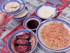 -赵记传承特色牛奶甜品(泉城广场店)