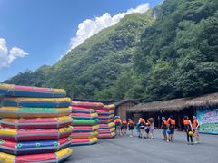 -重庆神龙峡漂流