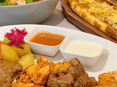 -Efes Turkish & Mediterranean Cuisine 艾菲斯餐厅(陆家嘴店)