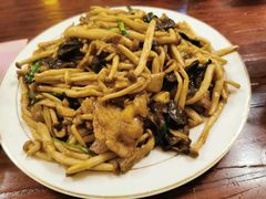 三菇炒肉-私房小厨(康城路店)