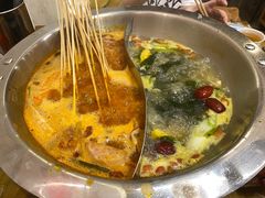 -黔哆哆地摊酸汤火锅(清湖店)