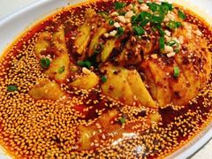 山菌炖乳鸽-塔城美食(塔城办事处店)