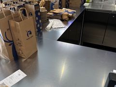 -瑞幸咖啡(镇江新城吾悦广场店)