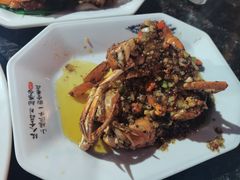 -岛中岛·海鲜大排档·万宁老字号(东澳店)