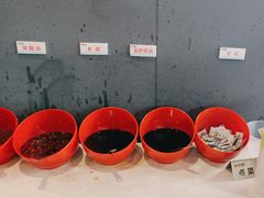 -巧克力渔家.小船海鲜胶东菜(万平口店)