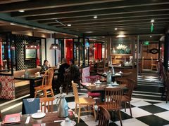 大堂-江边城外烤全鱼(方庄时代购物中心店)