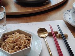 -荷风细雨·中国茶宴(世纪大道店)