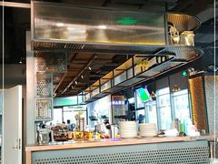 -MARU玛露音乐餐厅(前滩世贸店)