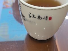 -百年老字号·观振兴蟹黄面·三虾面·苏式面(观前街富仁坊巷店)