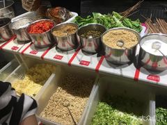 -钢管厂歆瑞源油卤串串香(春熙路太古里店)