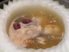 -得意咚瓜·顺德鱼生·冬瓜火锅(深圳首店)