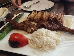烤鸡翅跟伴米饭-苏坦土耳其餐厅(白云宾馆店)
