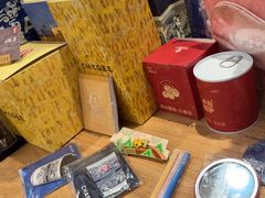 -霸王茶姬(上海静安大悦城店)