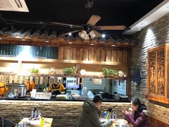 -弄堂咪道-饭香·面香·馄饨香(兴梅店)
