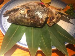 盐烤三文鱼头-文三酒肆自助放题(新街口友谊广场店)