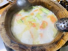 -鱼遇木桶斑鱼火锅(塔湾店)