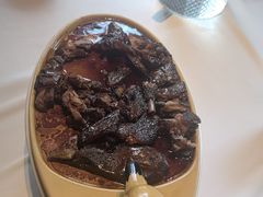 -八府香鸭·啫啫煲(华山路店)