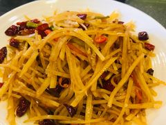 酸辣土豆丝-横琴公社餐厅