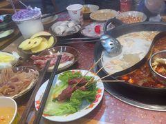 -赵美丽·重庆社区火锅·直营店(火车东站·中豪国际店)