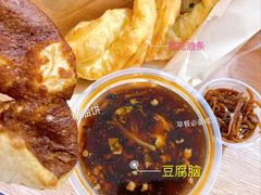 -头壹号 大油条·老长沙盖码饭(清河店)