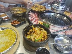 -哈哈碳都·牛肋条无限自助烤肉(台江万达店)
