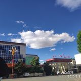 我在日喀则挺好的，无非也就是头晕头痛失眠耳鸣四肢无力。。。