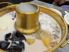 -徐记小怪兽肉蟹煲(中央大街店)