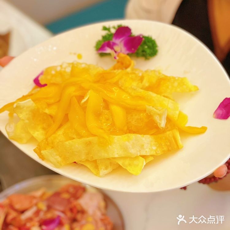 大理超惊喜的酸汤火锅，味蕾直接“撒野”