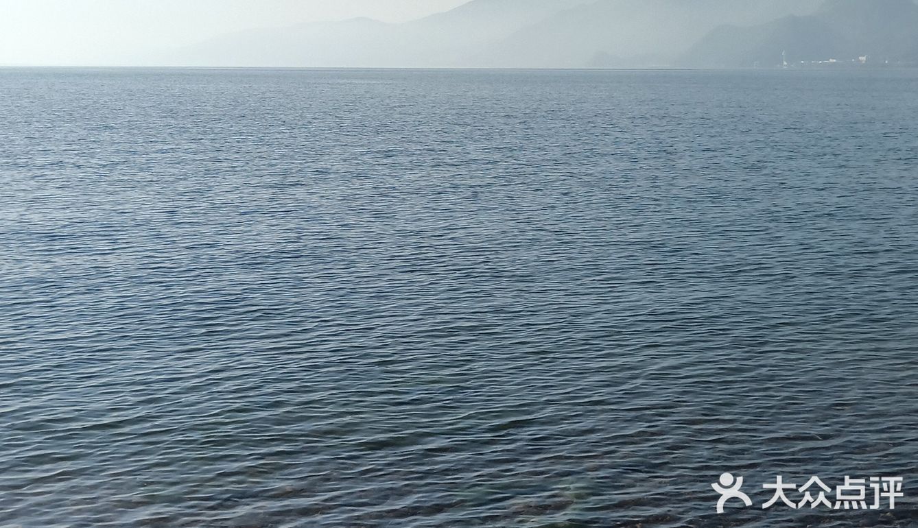 少了些商业化运作，还是很多人喜欢来这里的