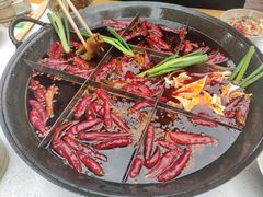 -正贰捌经重庆老火锅(建设路店)