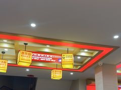 -阿婆情腊排骨火锅(金虹路店)