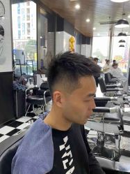 -MARTIN'S BARBER SHOP男士理发馆