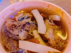 椰子炖竹丝鸡汤-啫神·广州地标美食(北京路店)