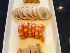 -HOMES上海本帮菜(襄阳公园店)