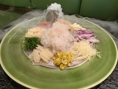 -得意咚瓜·顺德鱼生·冬瓜火锅(深圳首店)