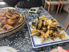 -八两八金·莱芜特色炒鸡(市南漳浦路店)