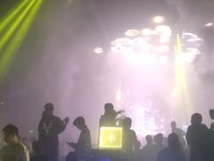-SPACE(欢乐颂购物中心店)
